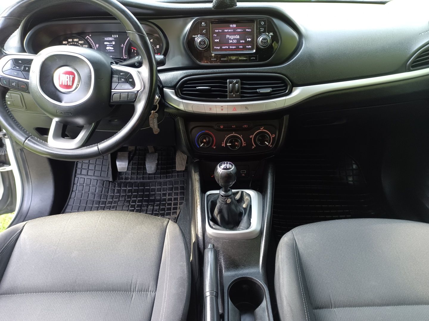 Fiat tipo hatchback