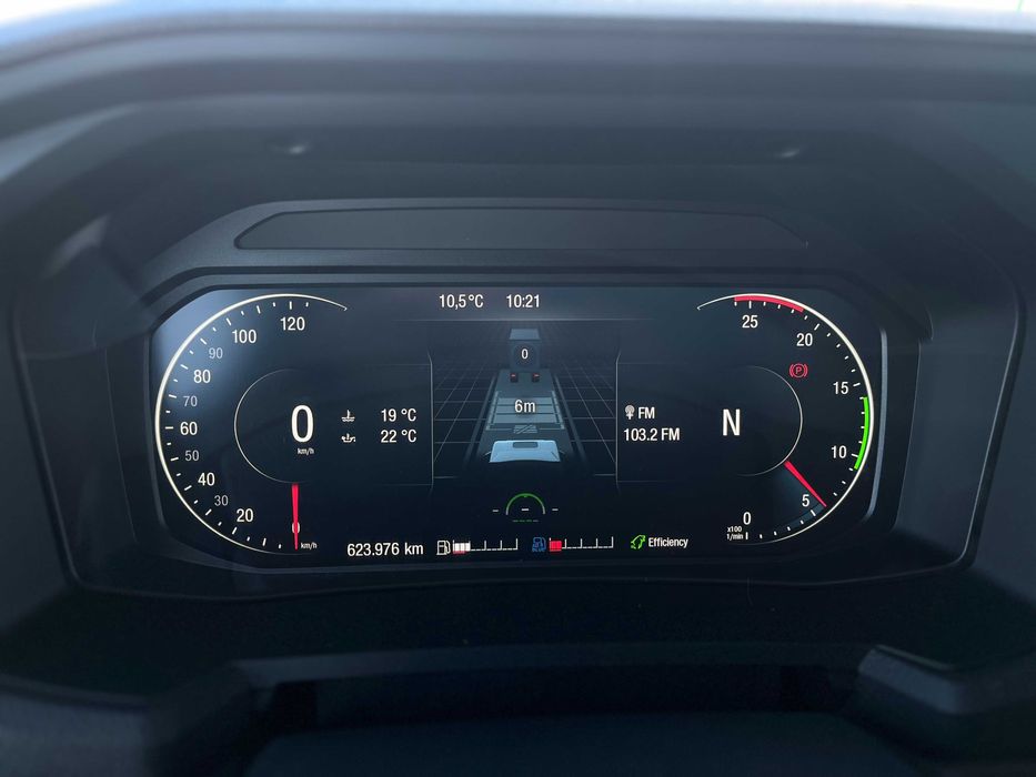 MAN TGX 26.470 6X2-4 LL BDF 2021 Промтоварний фургон-контейнер