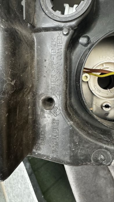 Lampa prawa przód Renault Scénic II