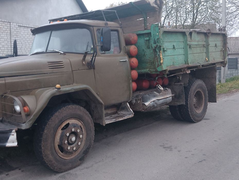 Продам зіл-130 самосвал