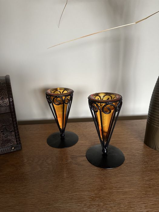 Para dekoracyjych świeczników