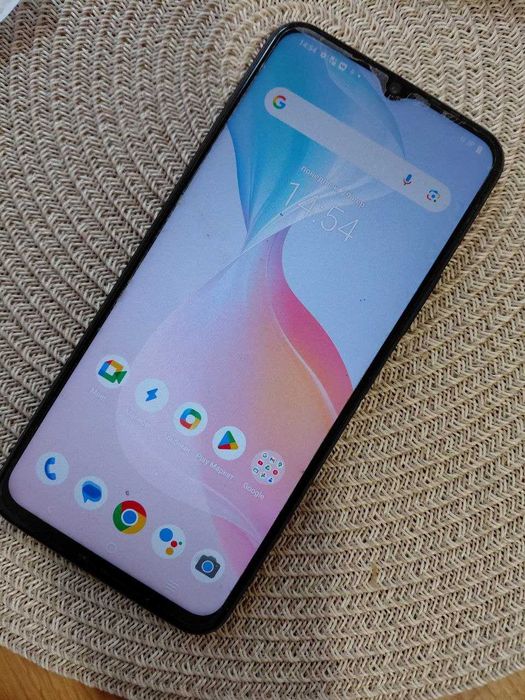 Продам телефон VivoY33
