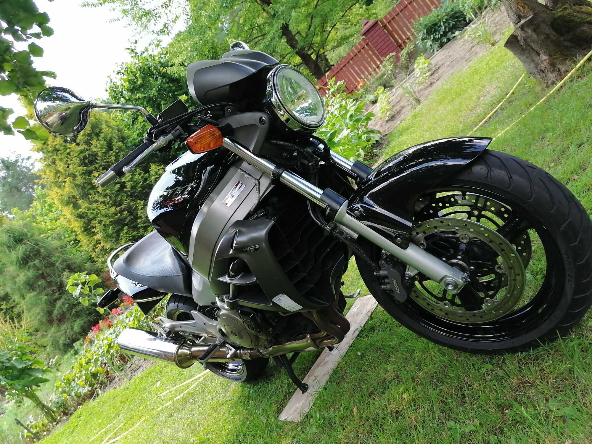 Honda X11 2000rok