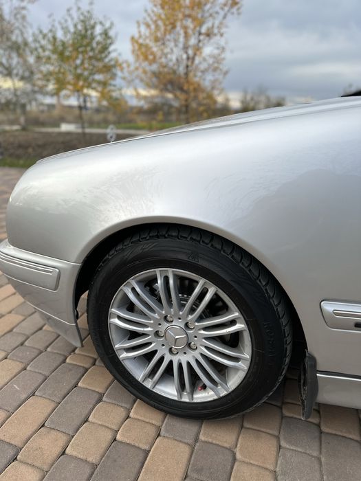 Mercedes-benz E210 2.7 diesel