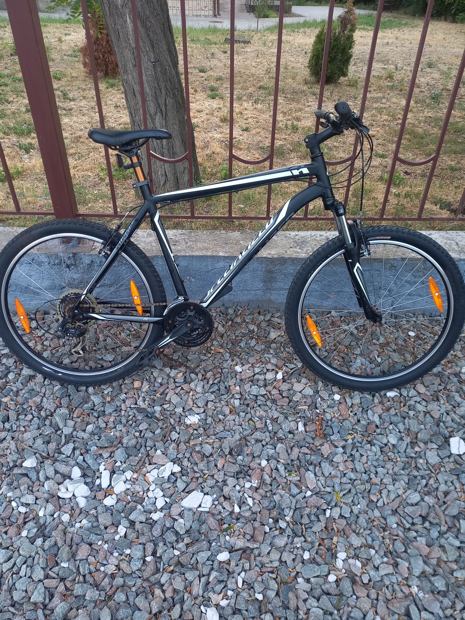 Велосипед Specialized Hardrock 29