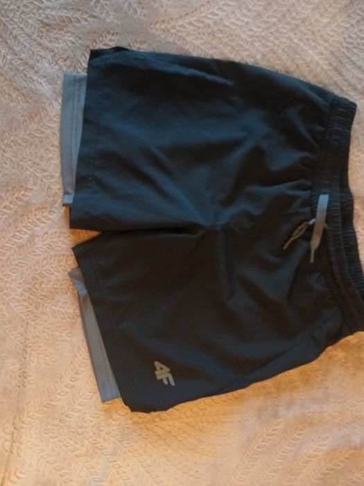 Spodenki Szorty 4F 134/140