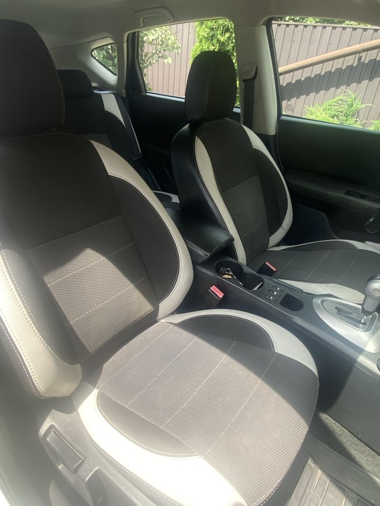 NISSAN Qashqai продаж