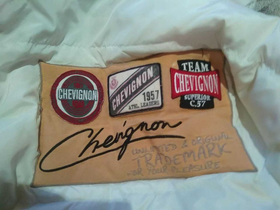 Мужская куртка Chevignon L-XL размер