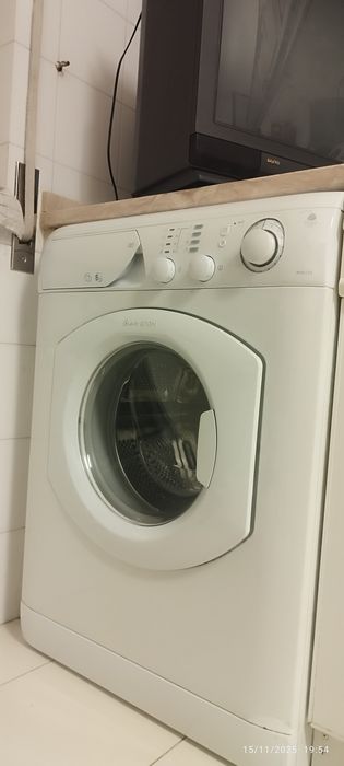 Máquina de lavar roupa