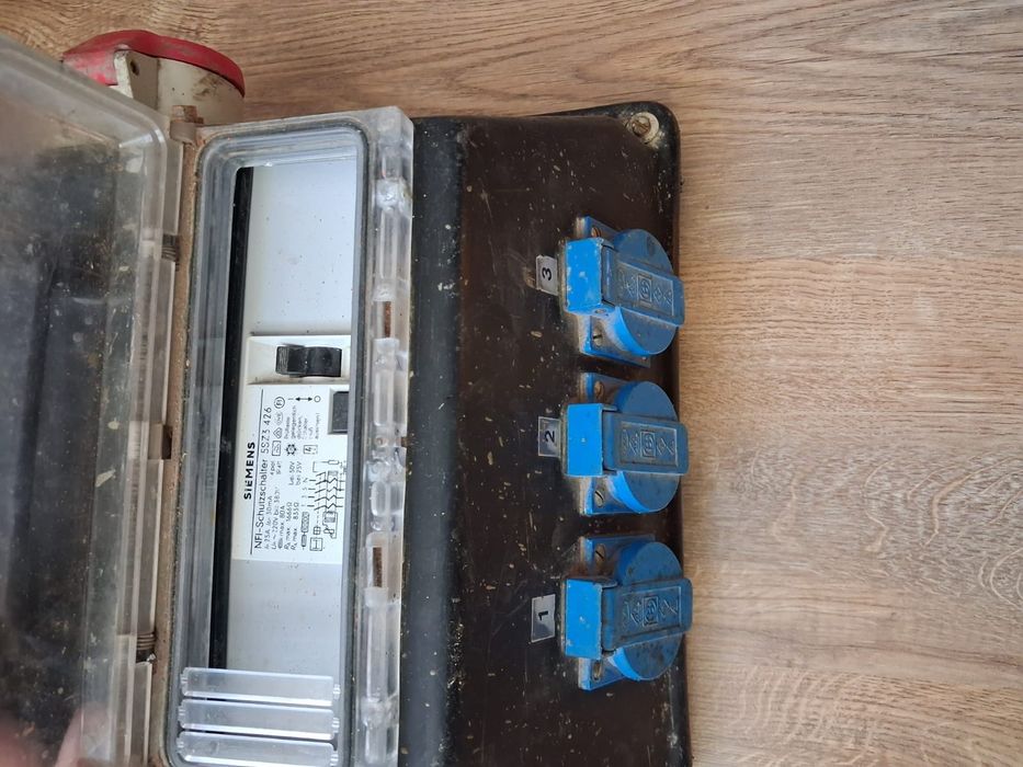 Rozdzielacz Budowlany Mobilny, Rozgaleznik Rozdzielnia , BOSECKER