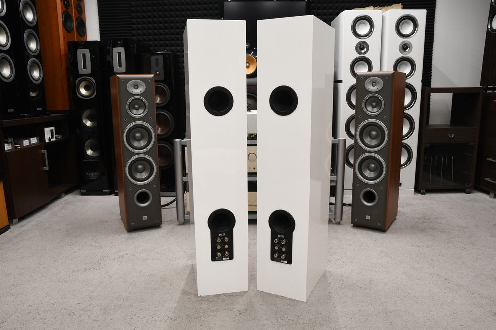 Kolumny podłogowe stereo KEF R700 białe w perfekcyjnym stanie!