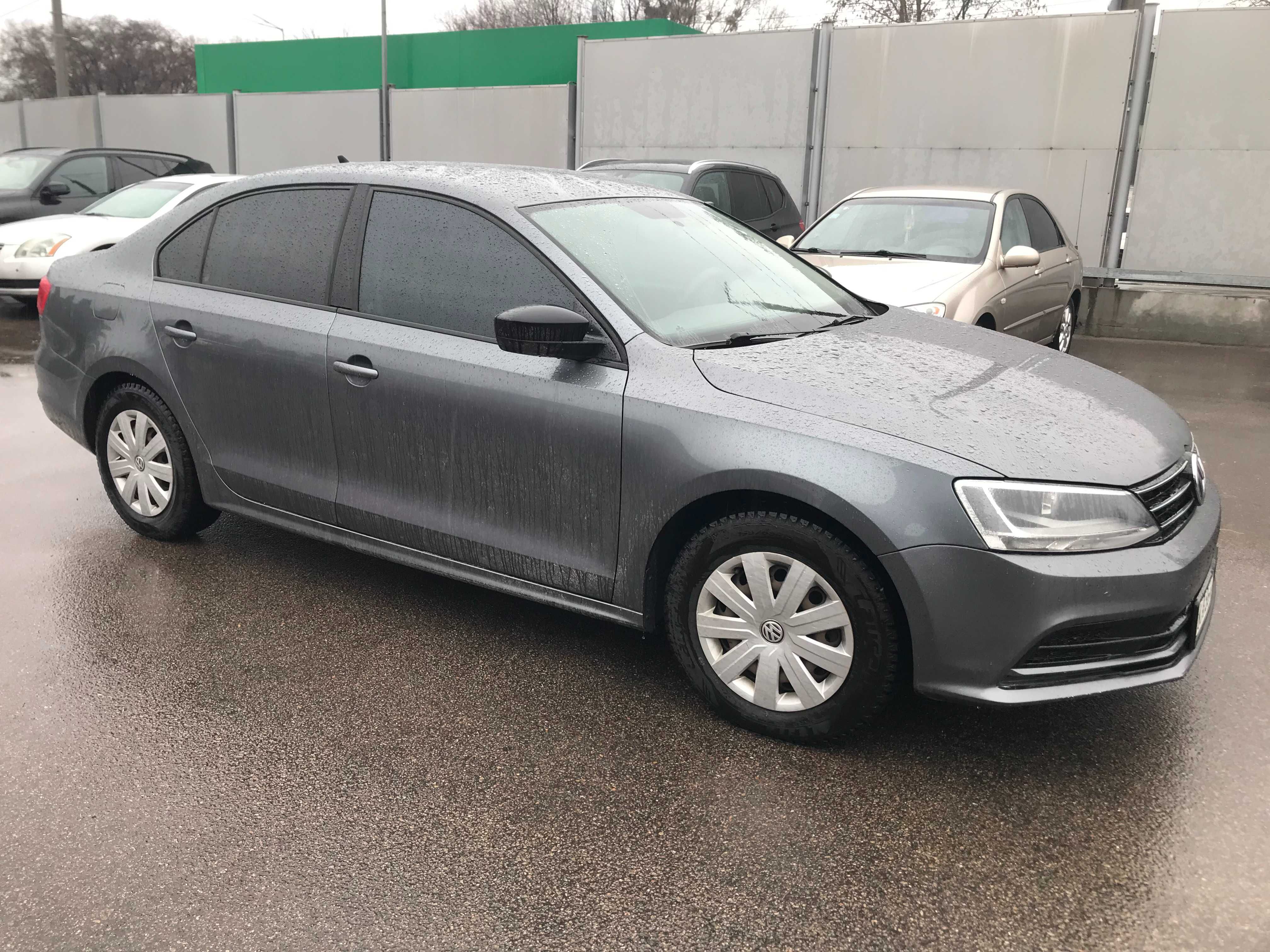 Аренда авто 640грн выкуп оренда под такси Jetta Fusion Camry гибрид