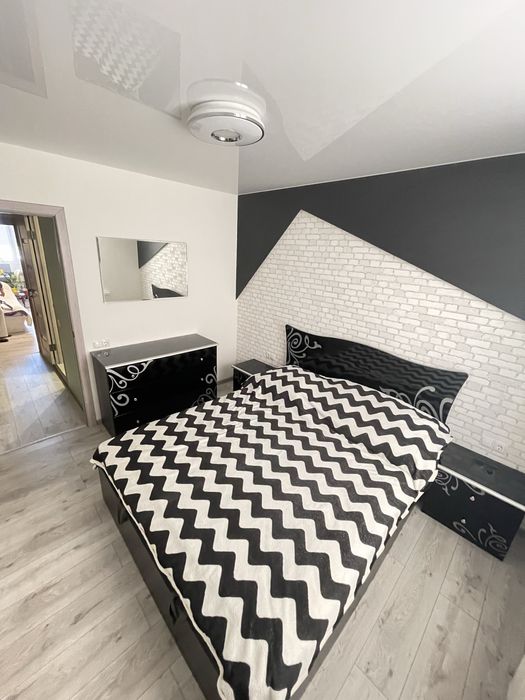 Продам 3 кімнатну квартиру на Жадова