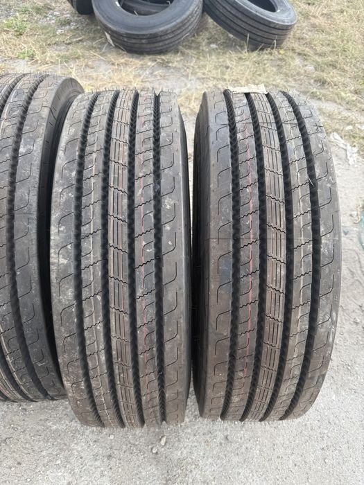 Opony 235/75R17.5 SEMPERIT NOWE