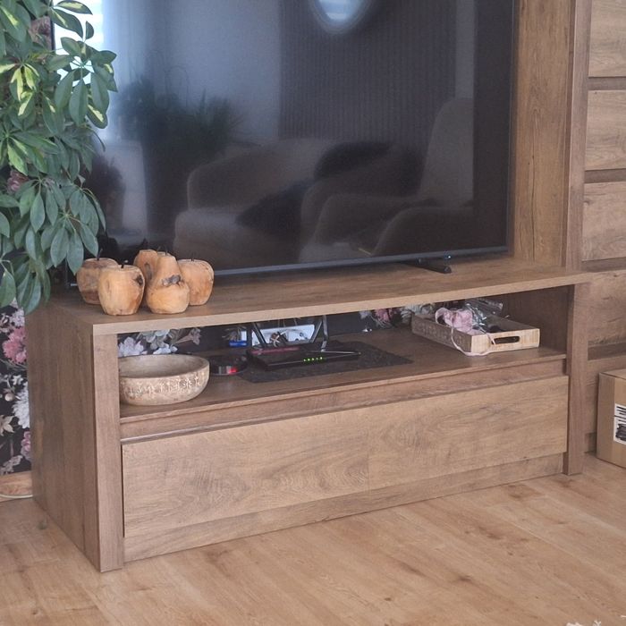 Szafka rtv  jysk wede