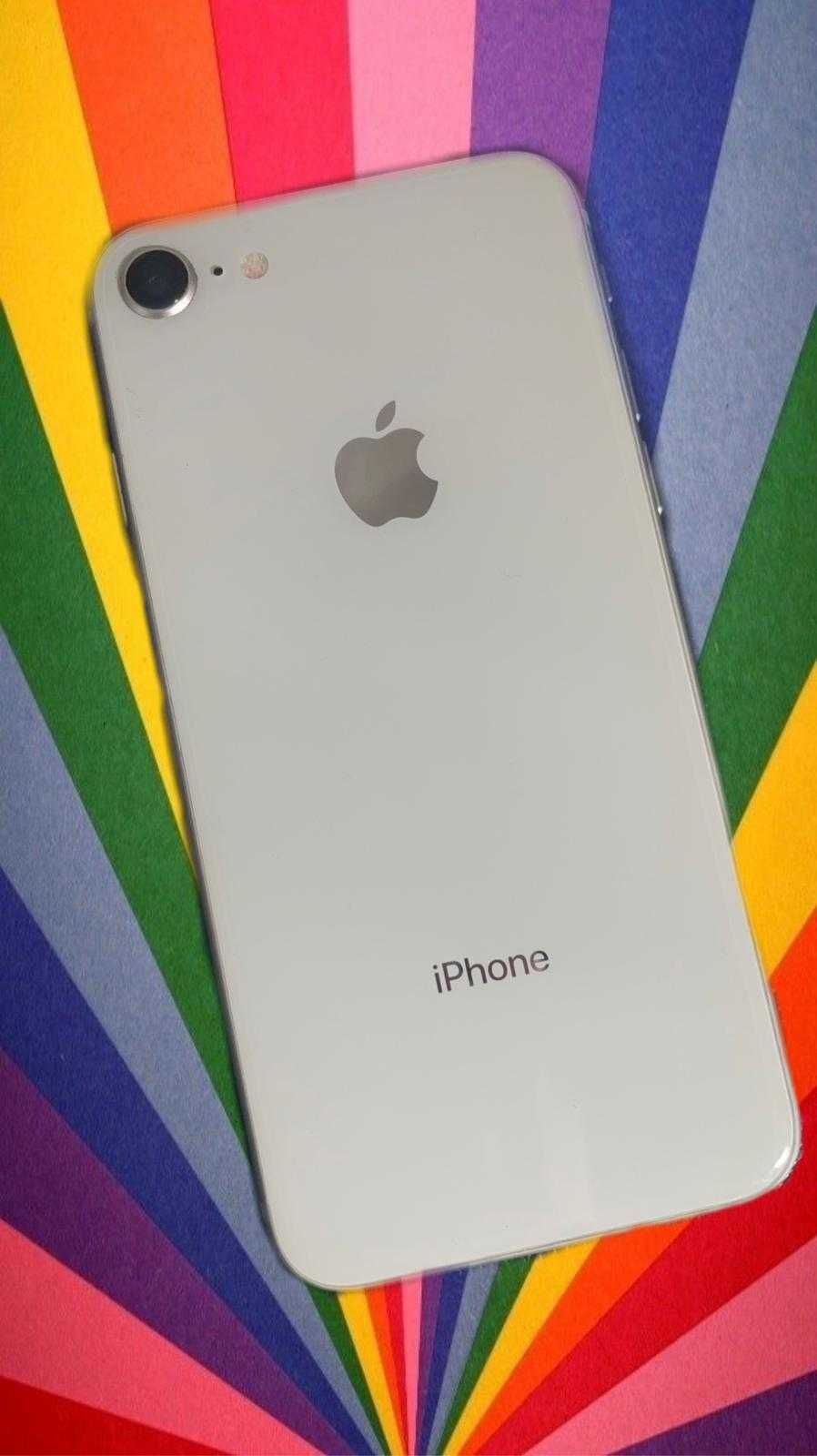 IPHONE 8 white 64GB unico propietario Vende Se