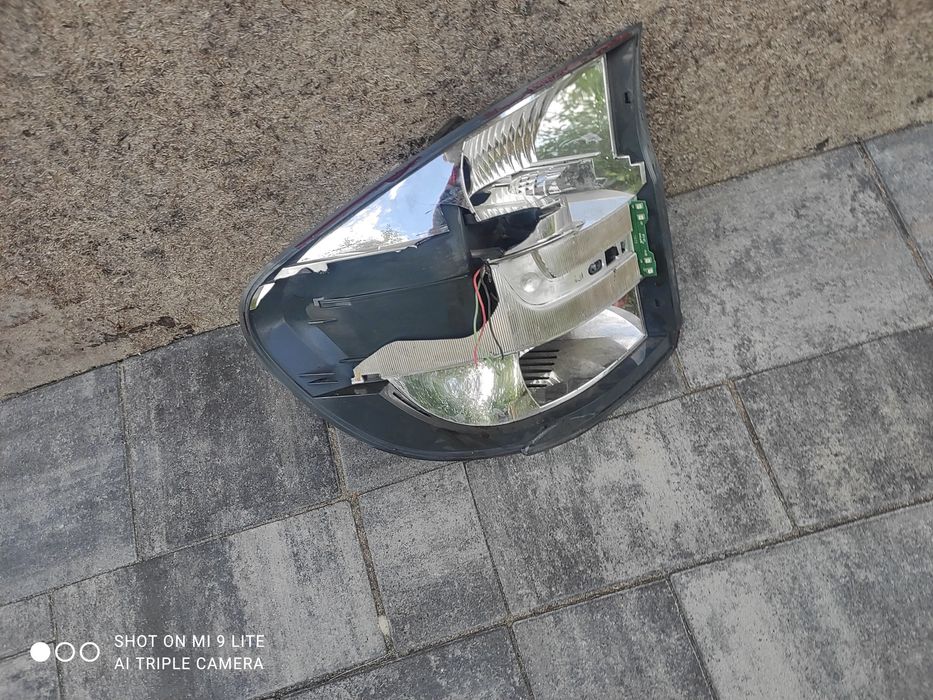 Lampa tył lewa strona BMW X5 E70 Lift błotnik