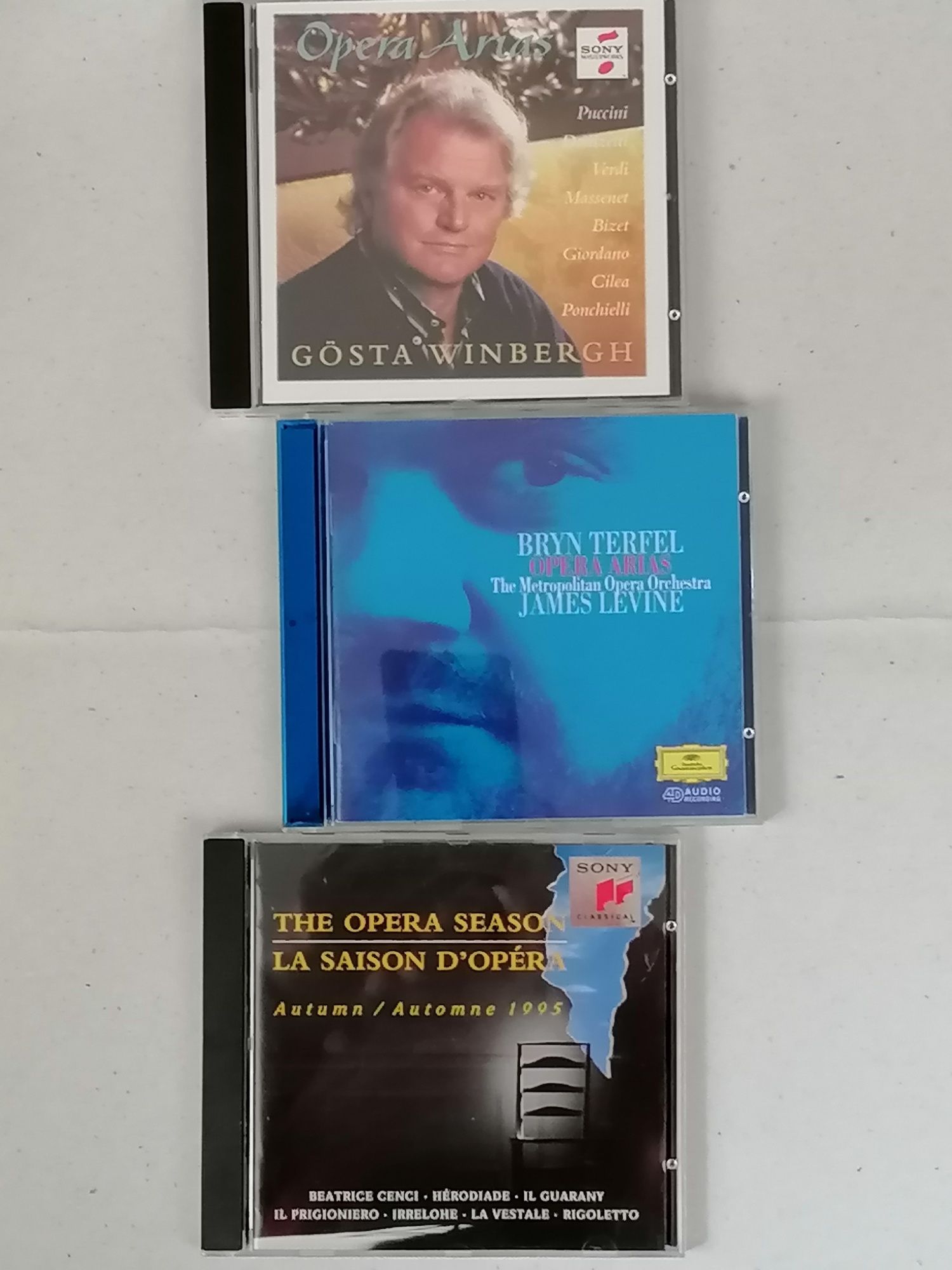 Conjunto de 15 CDs de Óperas e Coros