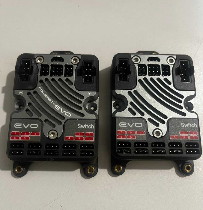 Регулятори напруги для сервоприводів PowerBox Evo.