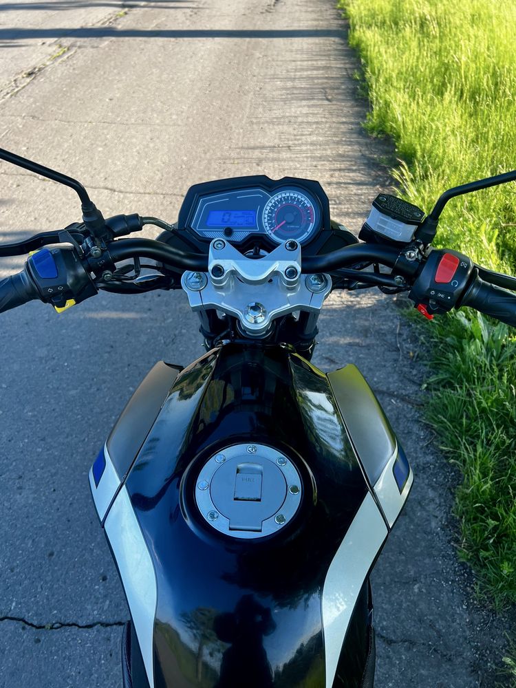 Spark sp 200 r28