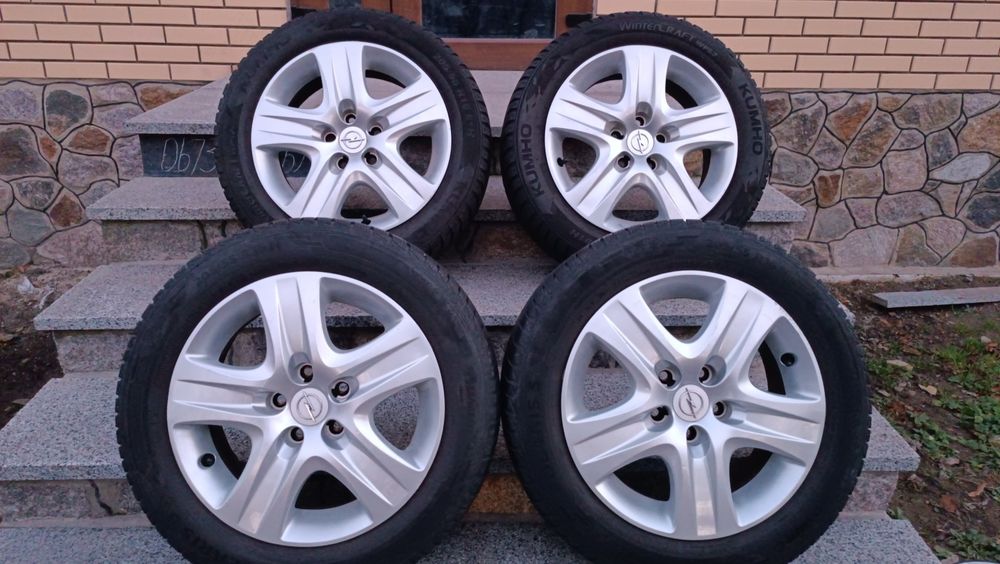 Opel Zafira A B. Astra H 5/110 ET 39