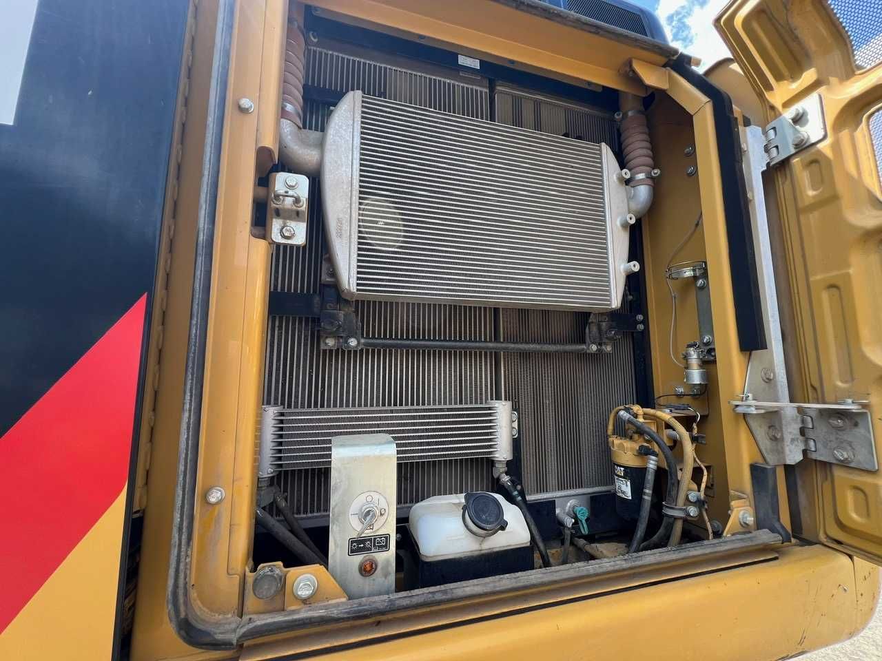 Caterpillar 326F L, Koparka gąsienicowa CAT 326F L, 6000mtg