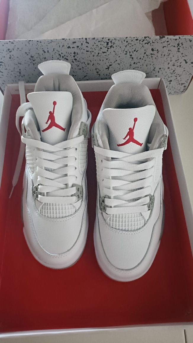 Sapatilhas Air Jordan 4 Retro