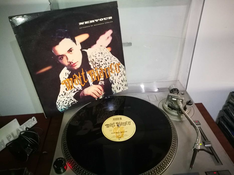 Matt Bianco - Nervous   (Extended Re-Corded Version) MAXI