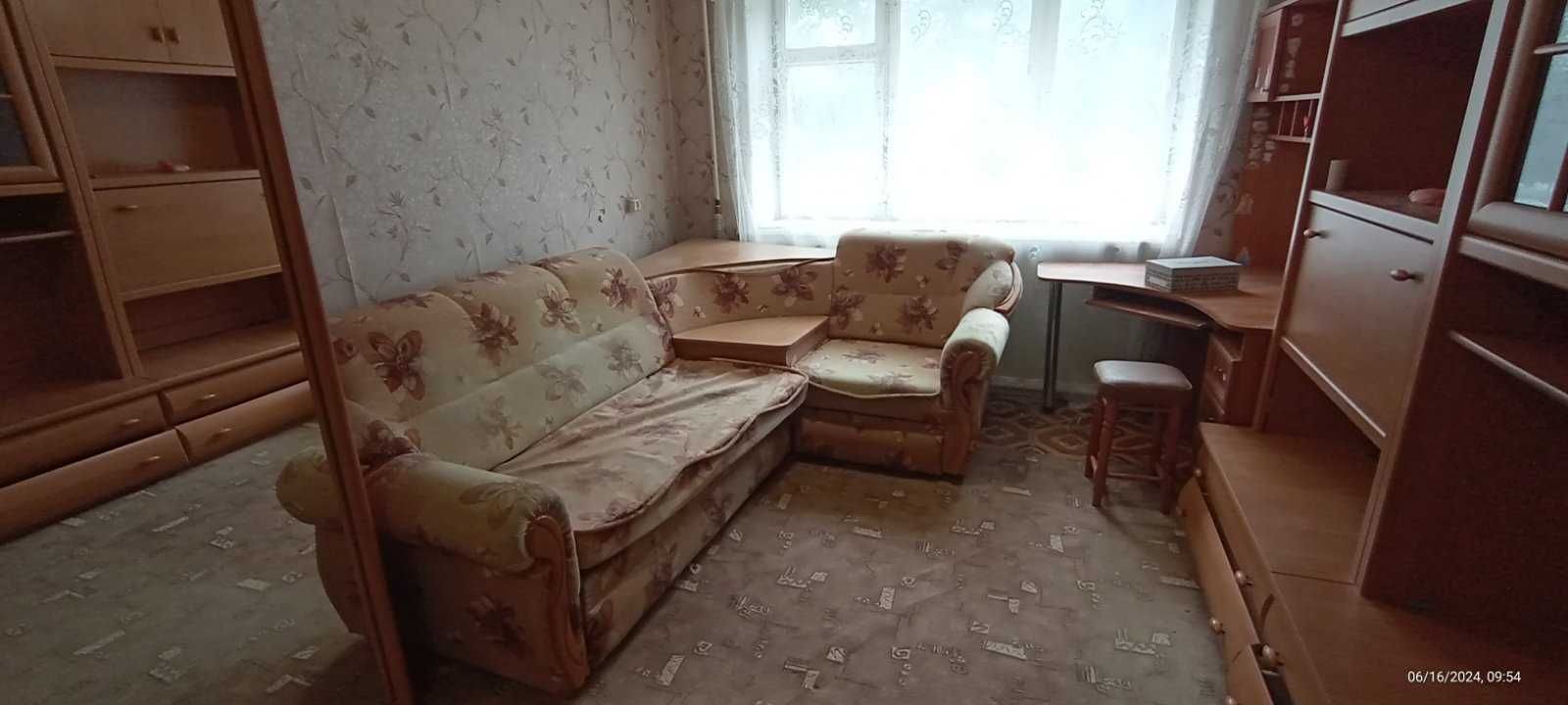 Кутовий диван розкладний вперед на двох