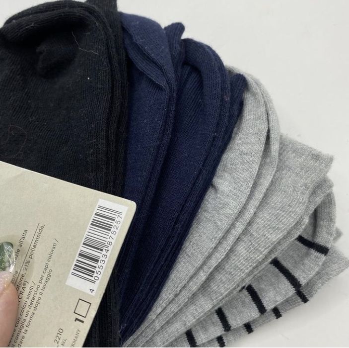 Набір дитячих шкарпеток- р. 39/42 ( 10-14 років)