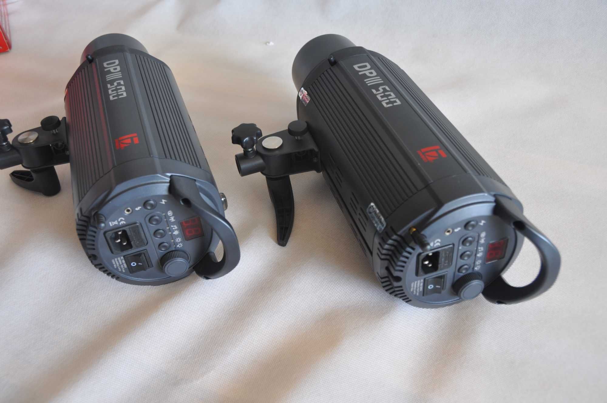 Studyjna lampa blyskowa JINBEI DP III  500 - 2 szt. wraz ze statywami