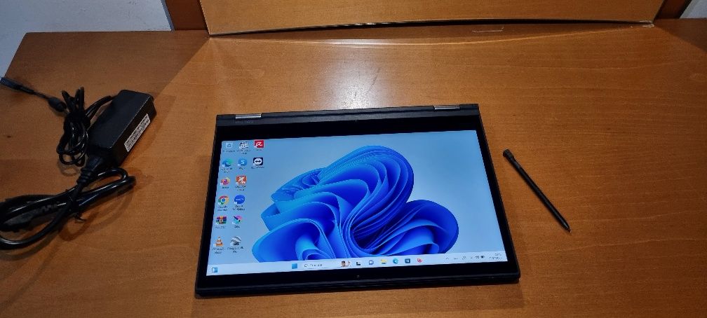Lenovo yoga x380 ecrã tatil i5 8th 8gb DDR4 nvme 256gb win11