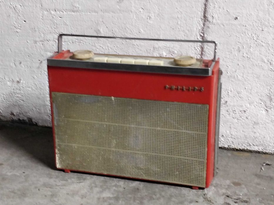 Rádio Vintage da Philips, ideal para decoração