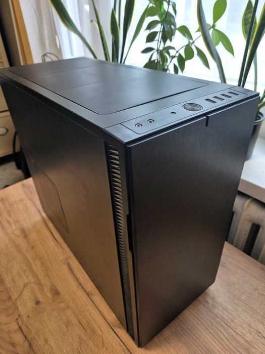 Fractal Design R5 Blackout Edition wszystkie ORYGINALNE części PUDEŁKO