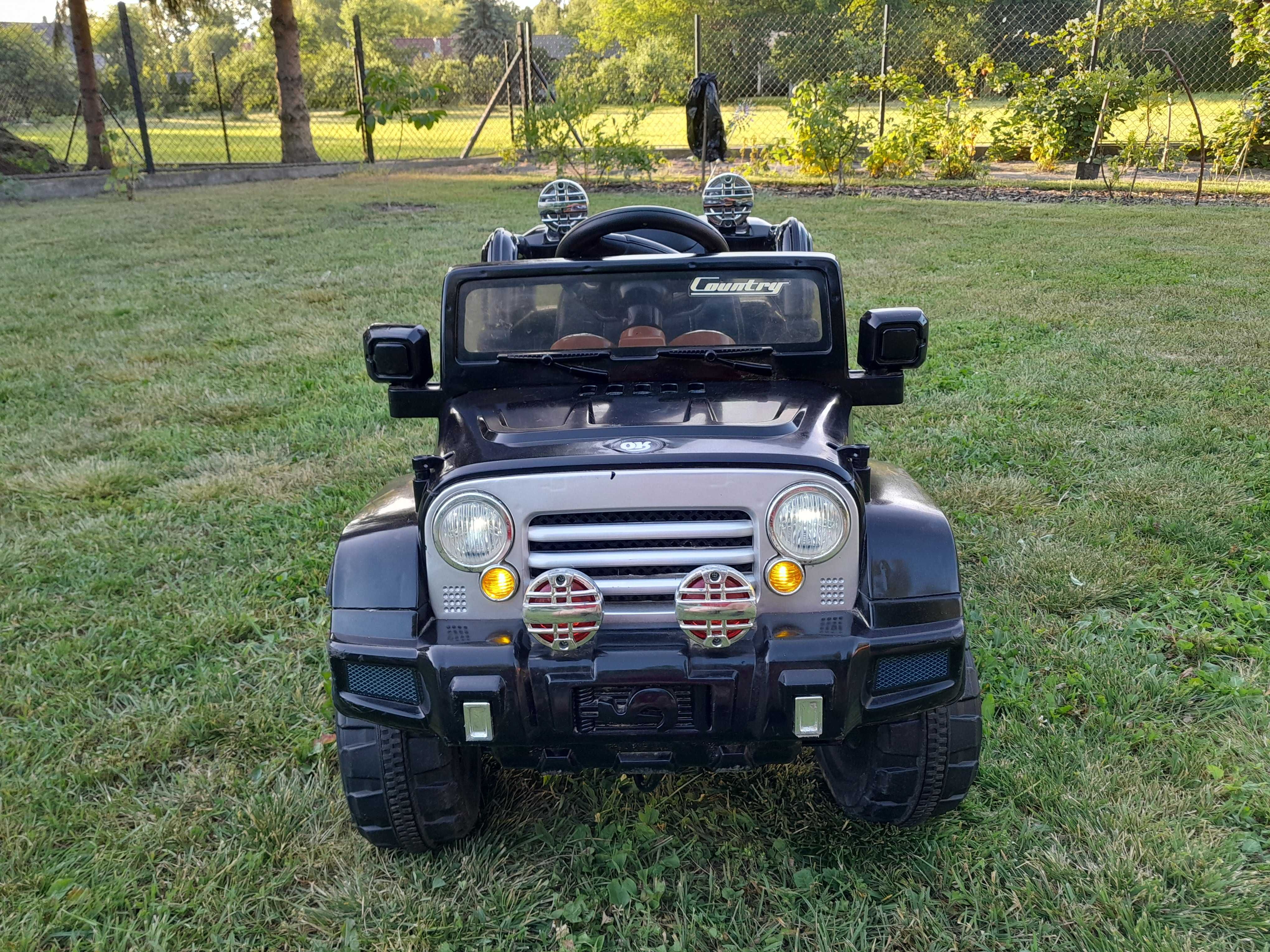 Dobry stan. Jeep Samochód, autko pojazd na akumulator.