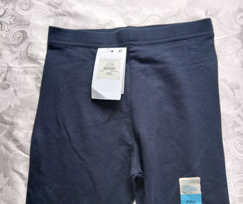 Лосіни ( 2 шт ) + кофтинка на дівчинку 
Нові