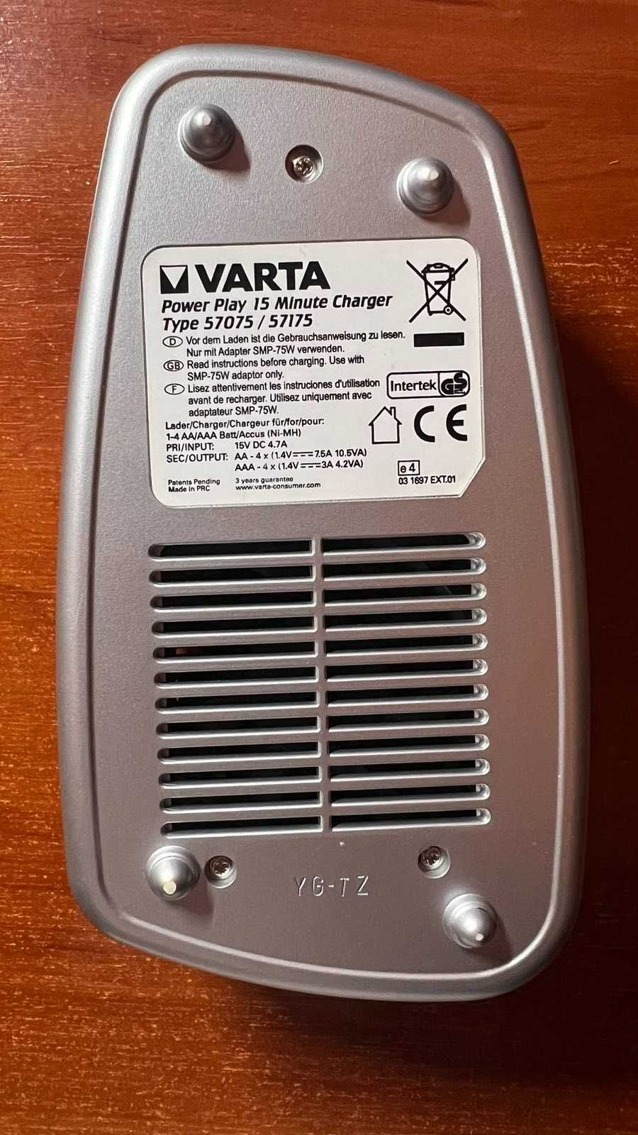 Зарядний пристрій Varta Power Play 57075/57175 - зарядка за 15 хвилин