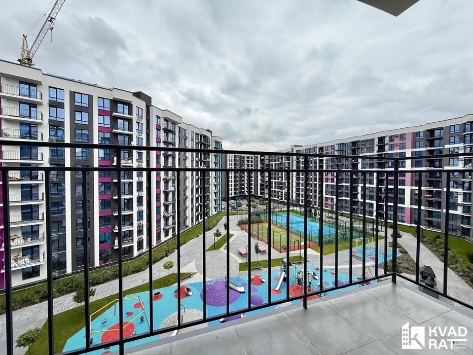 Перша здача ! 1км квартира з балконом !