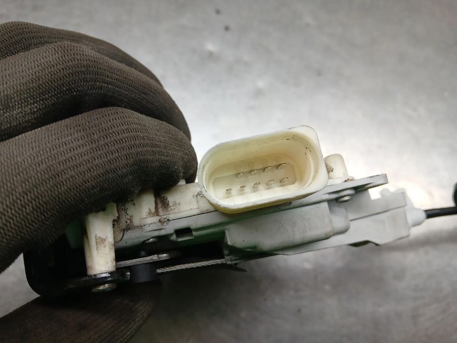 Fechadura / fecho porta trás direito AUDI A6 Avant (4F5, C6)