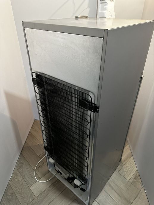 Холодильник б/у Liebherr CTP2521 Невисокий