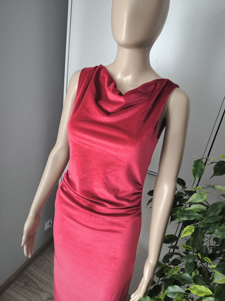 Sukienka damska midi welurowa elegancka XS 34