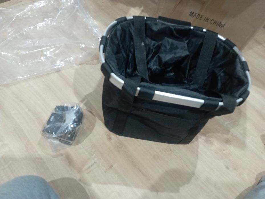 Koszyk rowerowy na kierownicę