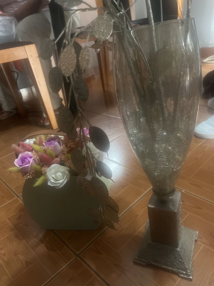 Decoraçao 1 jarra e 1 arranjo usados