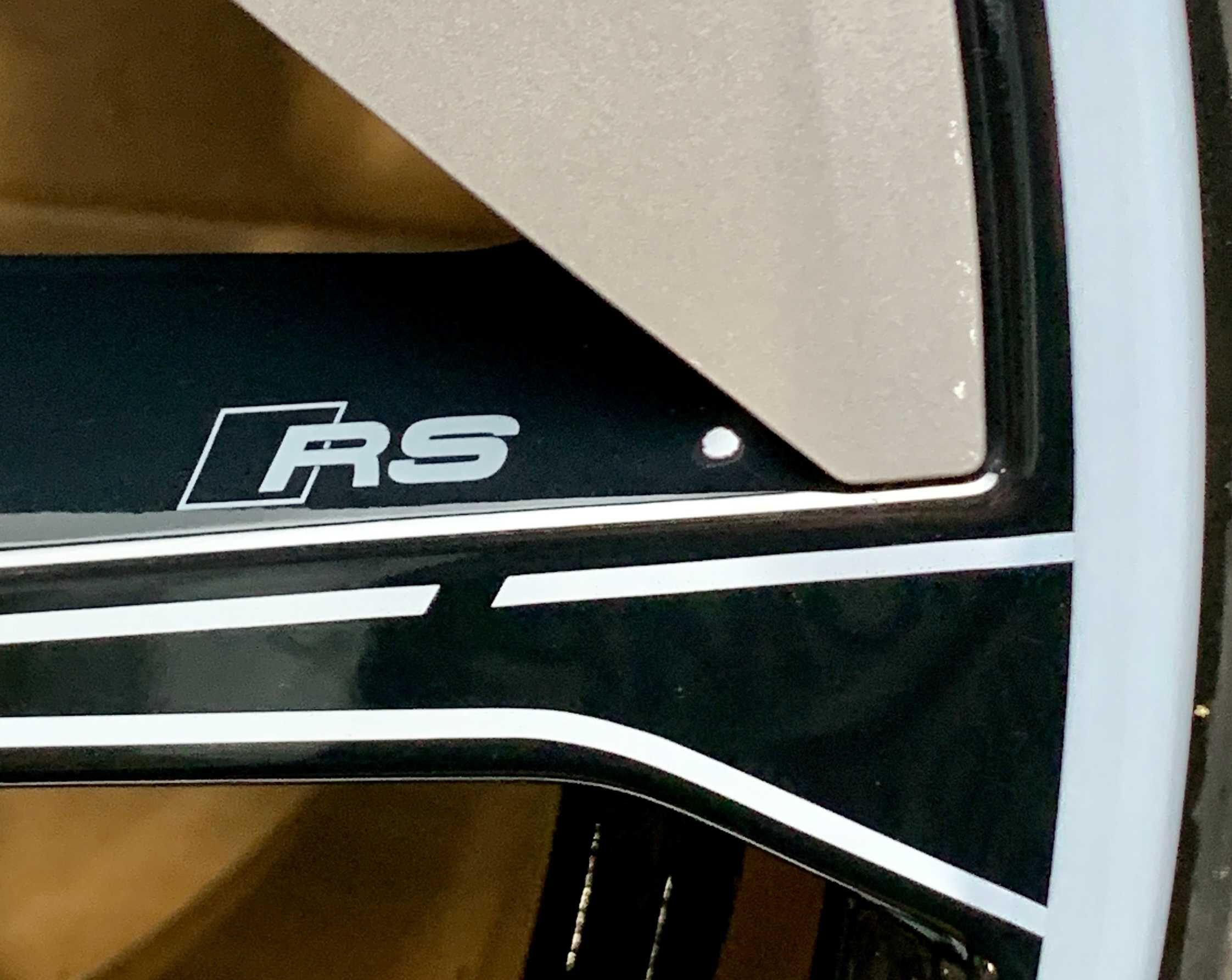 Audi E-Tron GT RS Felgi GoodYear F1 265 35 R21/305 30 R21