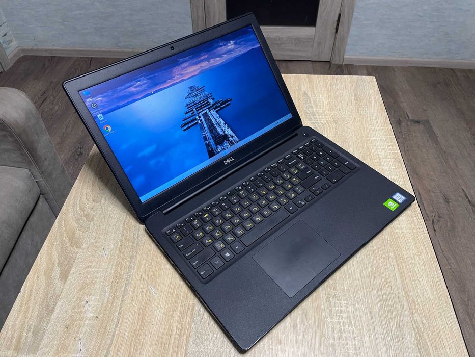 Ігровий Dell Latitude 3500, i7-8565u,Nvidia MX130,ОЗУ 16GB,SSD 256,США