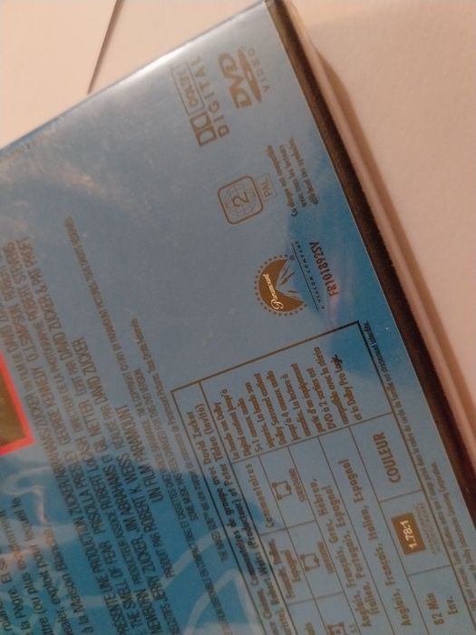 Aonde é que Pára a Polícia - The Naked Gun 2 1/2 - Leslie Nielsen