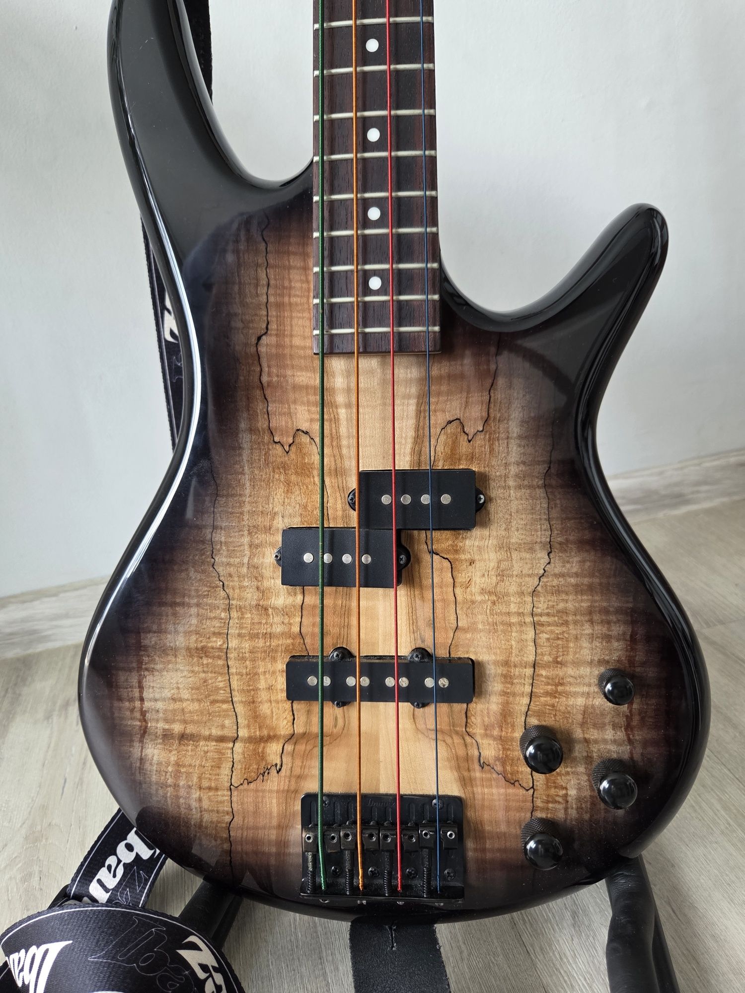 Gitara basowa ibanez gsr 200 sm 200