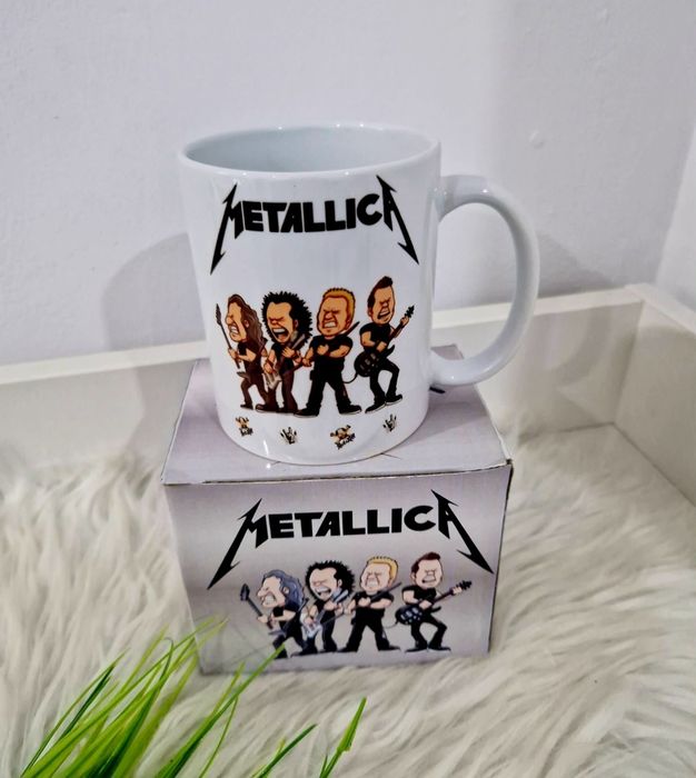 Caneca Metallica