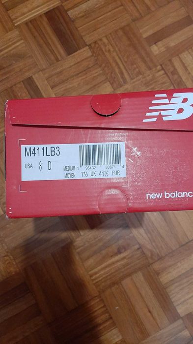 Vendo Sapatilhas New Balance 411 Pretas