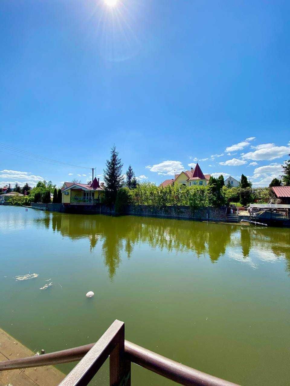 вул Окружна, м Осокрки, чудовий будиночок біля води